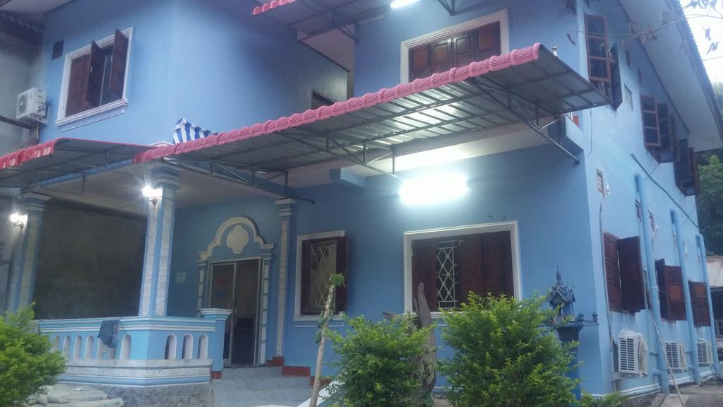 Phonephithak Guesthouse Muang Pakbèng Eksteriør bilde