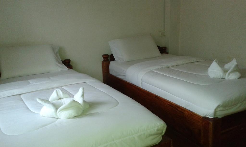 Phonephithak Guesthouse Muang Pakbèng Eksteriør bilde